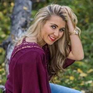 Meet your Posher, Taryn